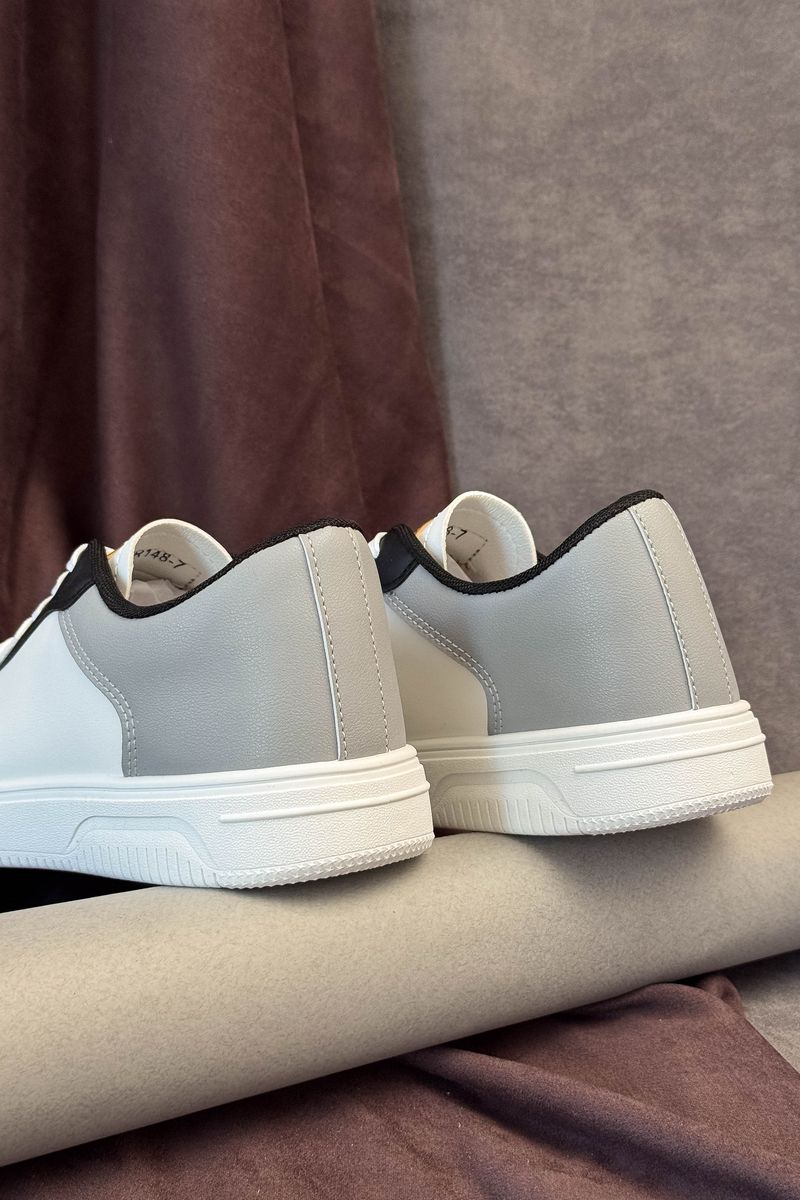 Кеди чоловічі, колір біло-сірий